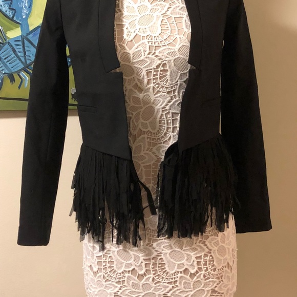 Unique BR Fringe Jacket - Picture 4 of 8